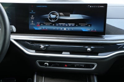 2025 BMW X5 M60i