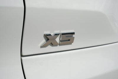 2025 BMW X5 M60i