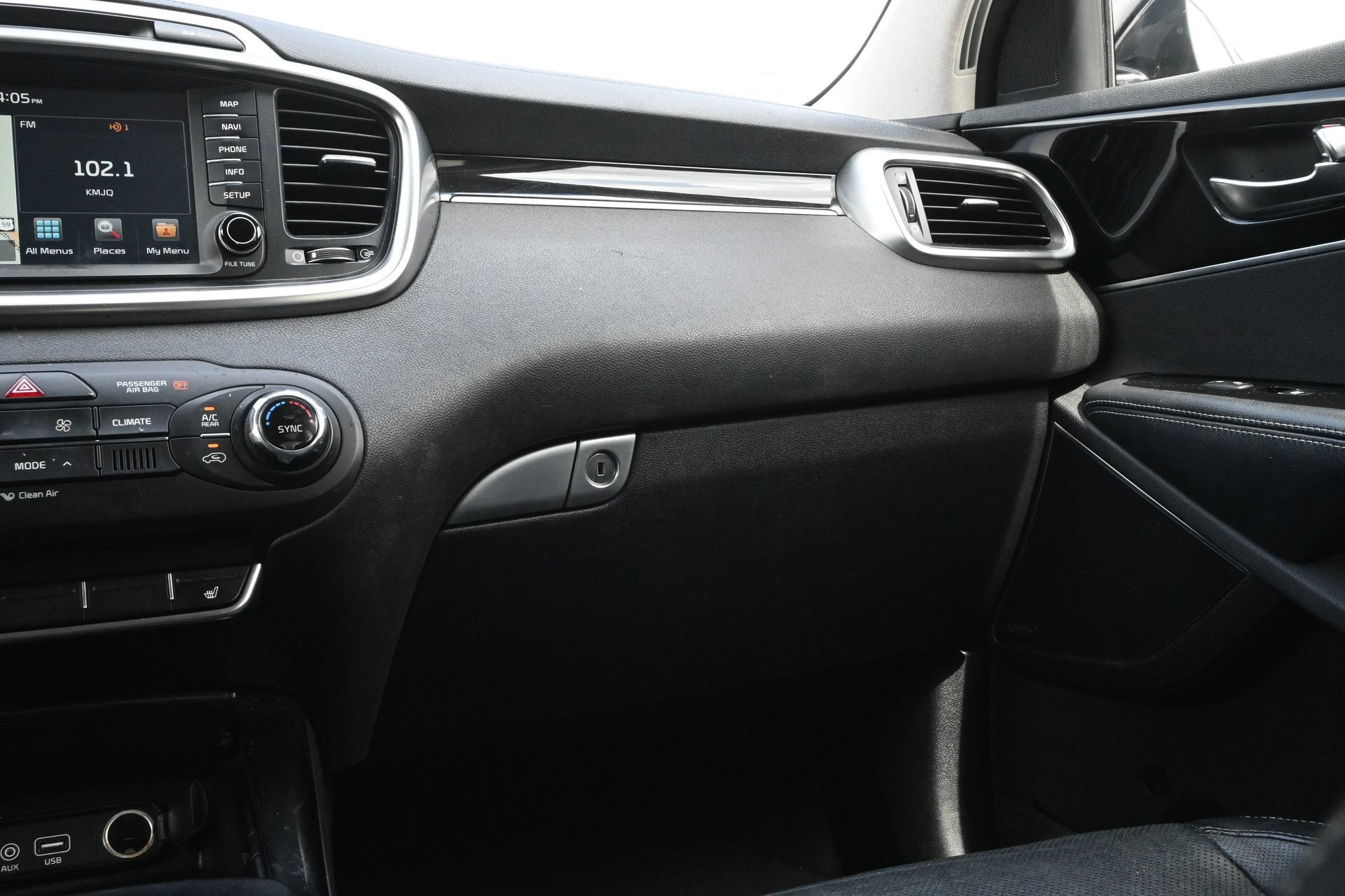 2016 Kia Sorento SX