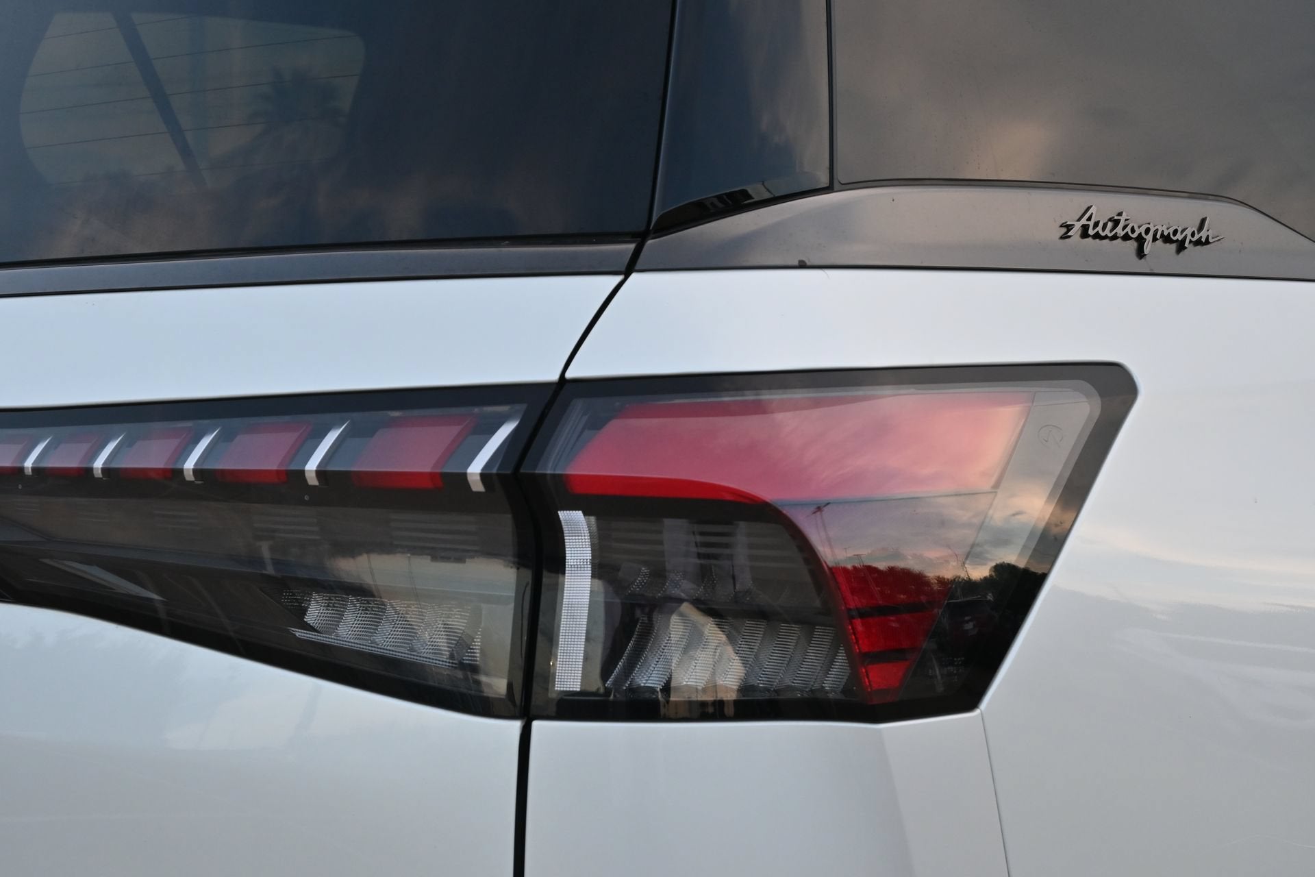 2025 INFINITI QX80 AUTOGRAPH