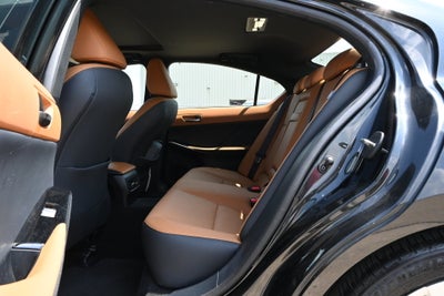2024 Lexus IS IS 300