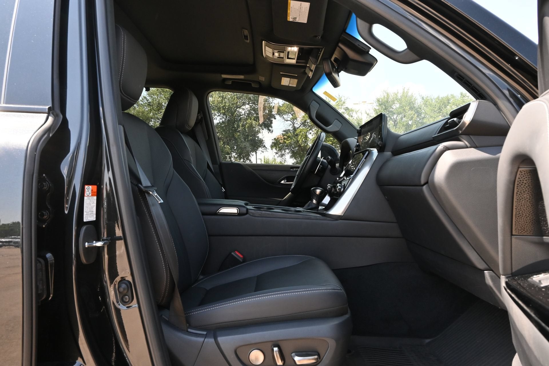 2024 Lexus LX LX 600 Luxury