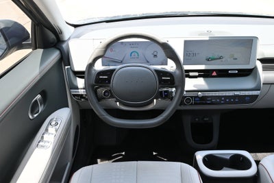 2022 Hyundai IONIQ 5 SEL