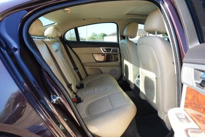 2013 Jaguar XF I4 RWD