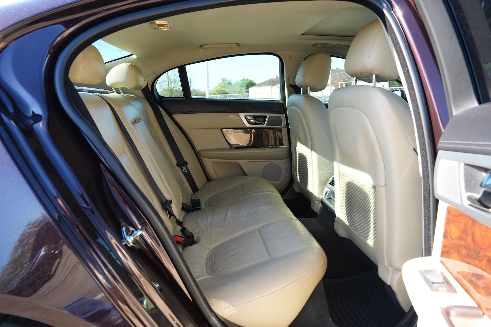 2013 Jaguar XF I4 RWD