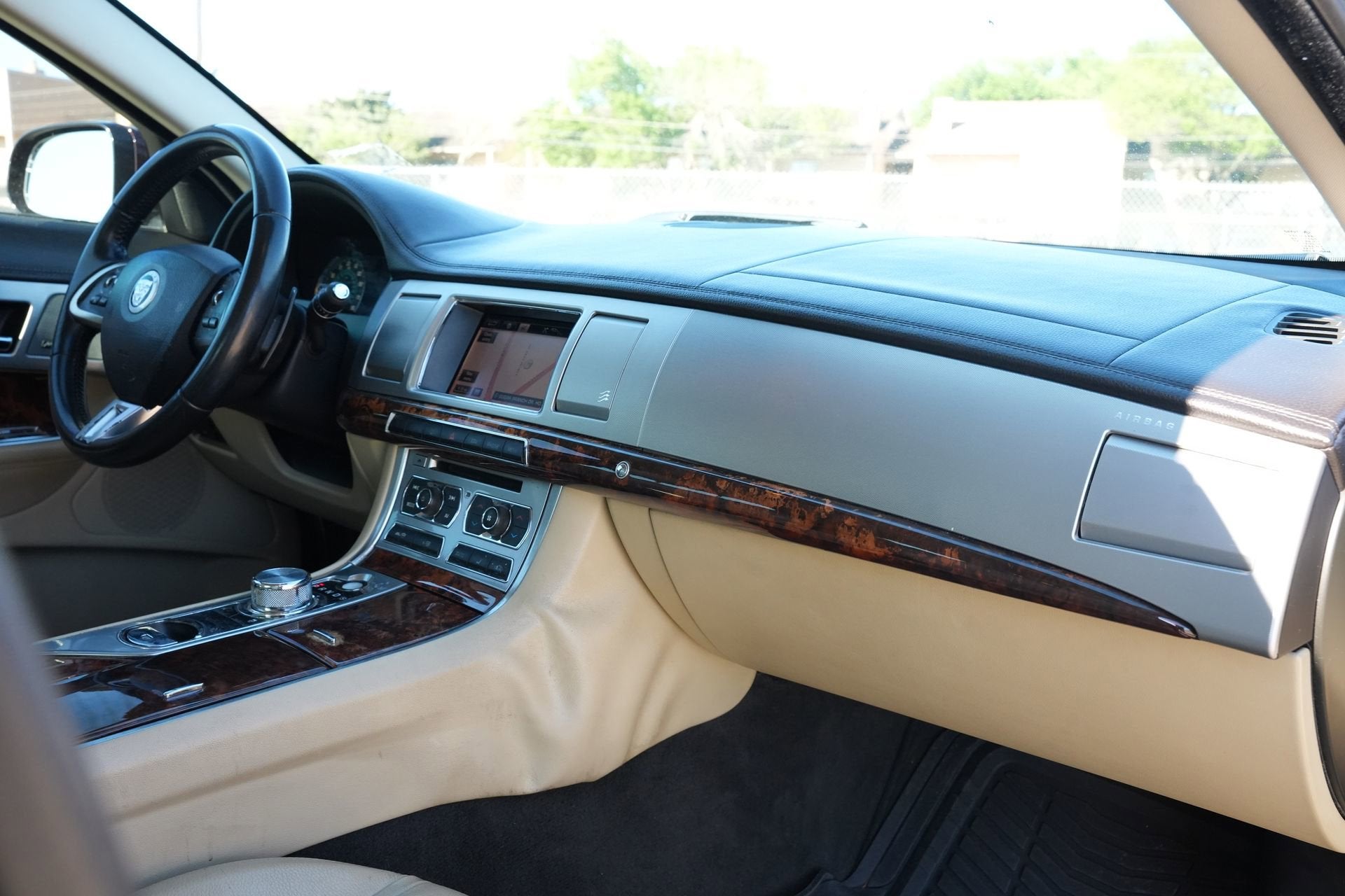 2013 Jaguar XF I4 RWD