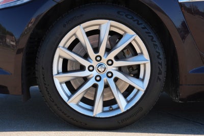 2013 Jaguar XF I4 RWD