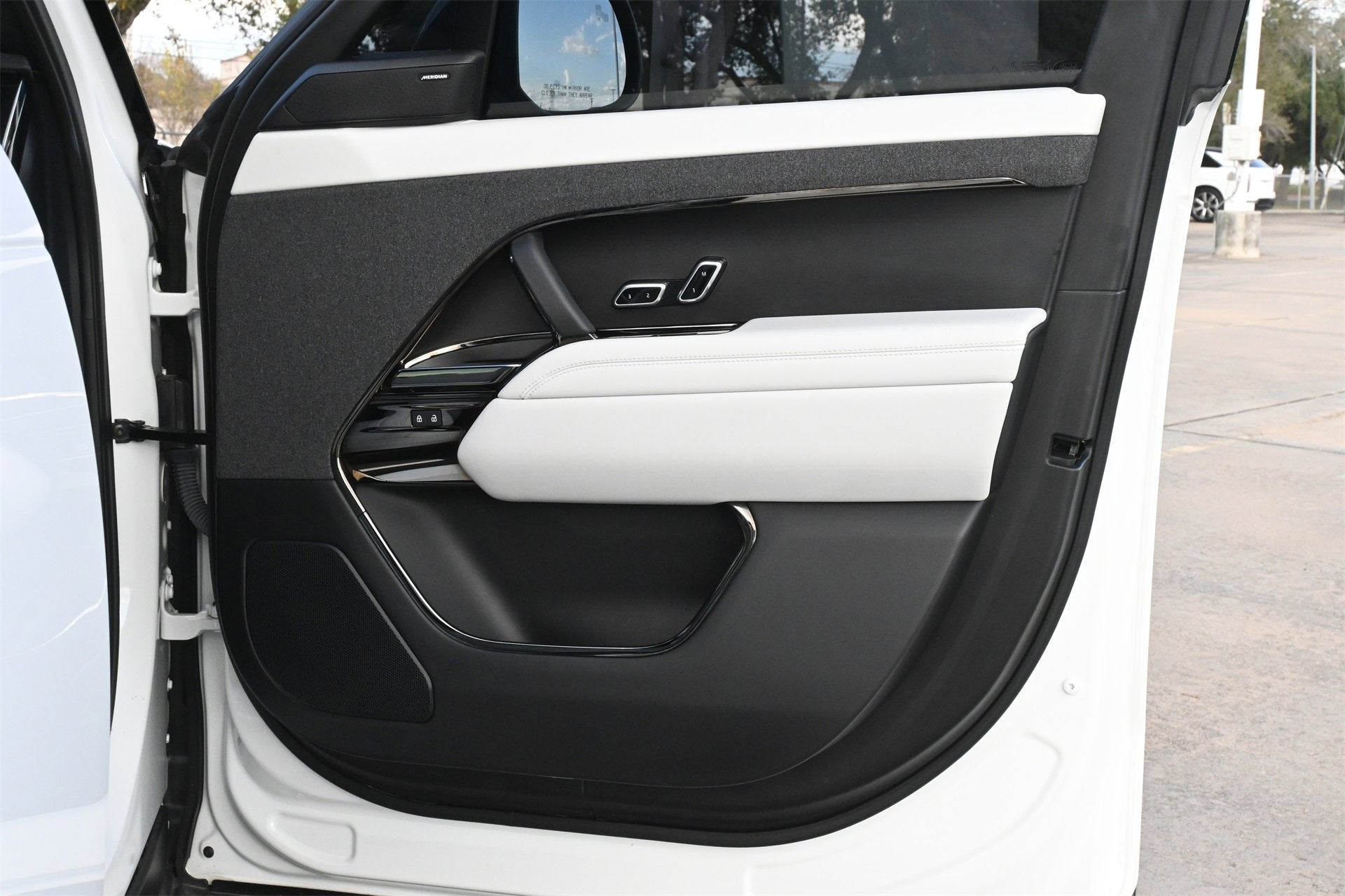 2024 Land Rover Range Rover Sport SE