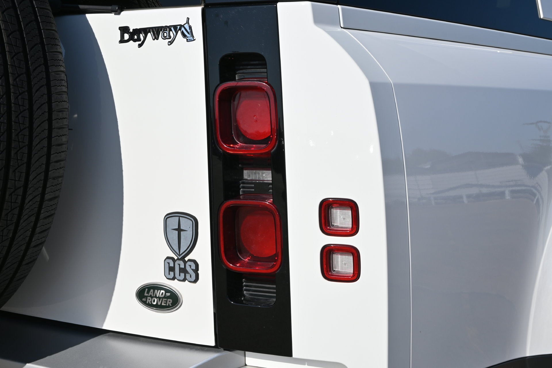 2023 Land Rover Defender S