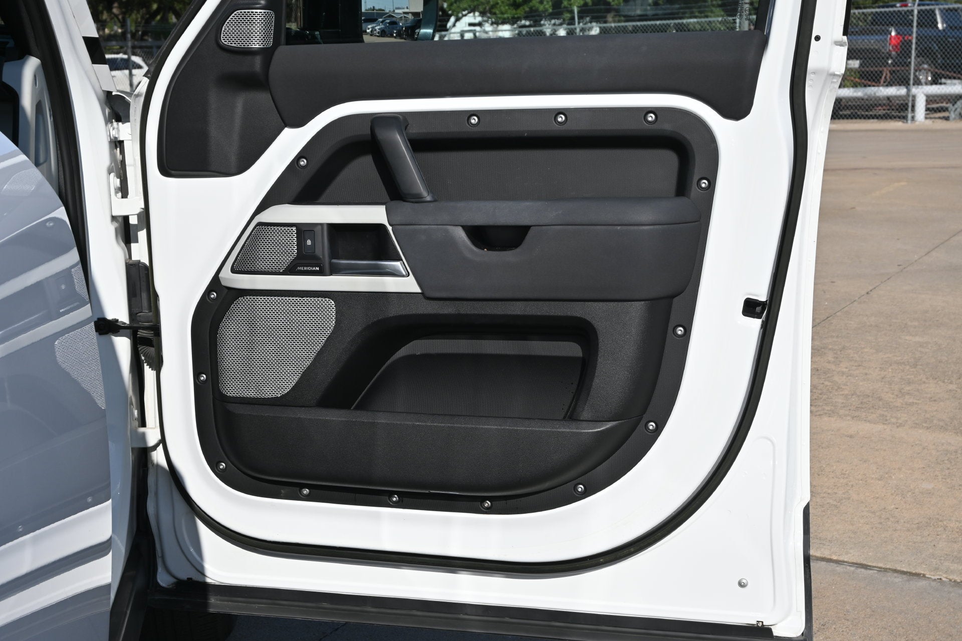 2023 Land Rover Defender S