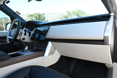 2024 Land Rover Range Rover SE