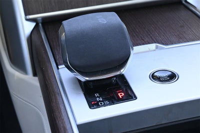 2024 Land Rover Range Rover SE