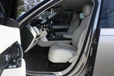 2023 Land Rover Range Rover SE
