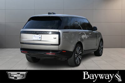 2023 Land Rover Range Rover SE
