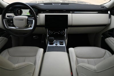 2023 Land Rover Range Rover SE