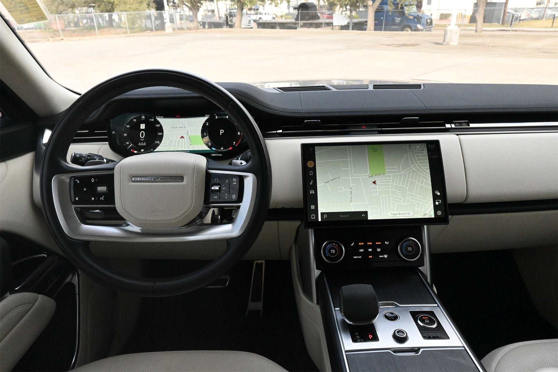 2023 Land Rover Range Rover SE