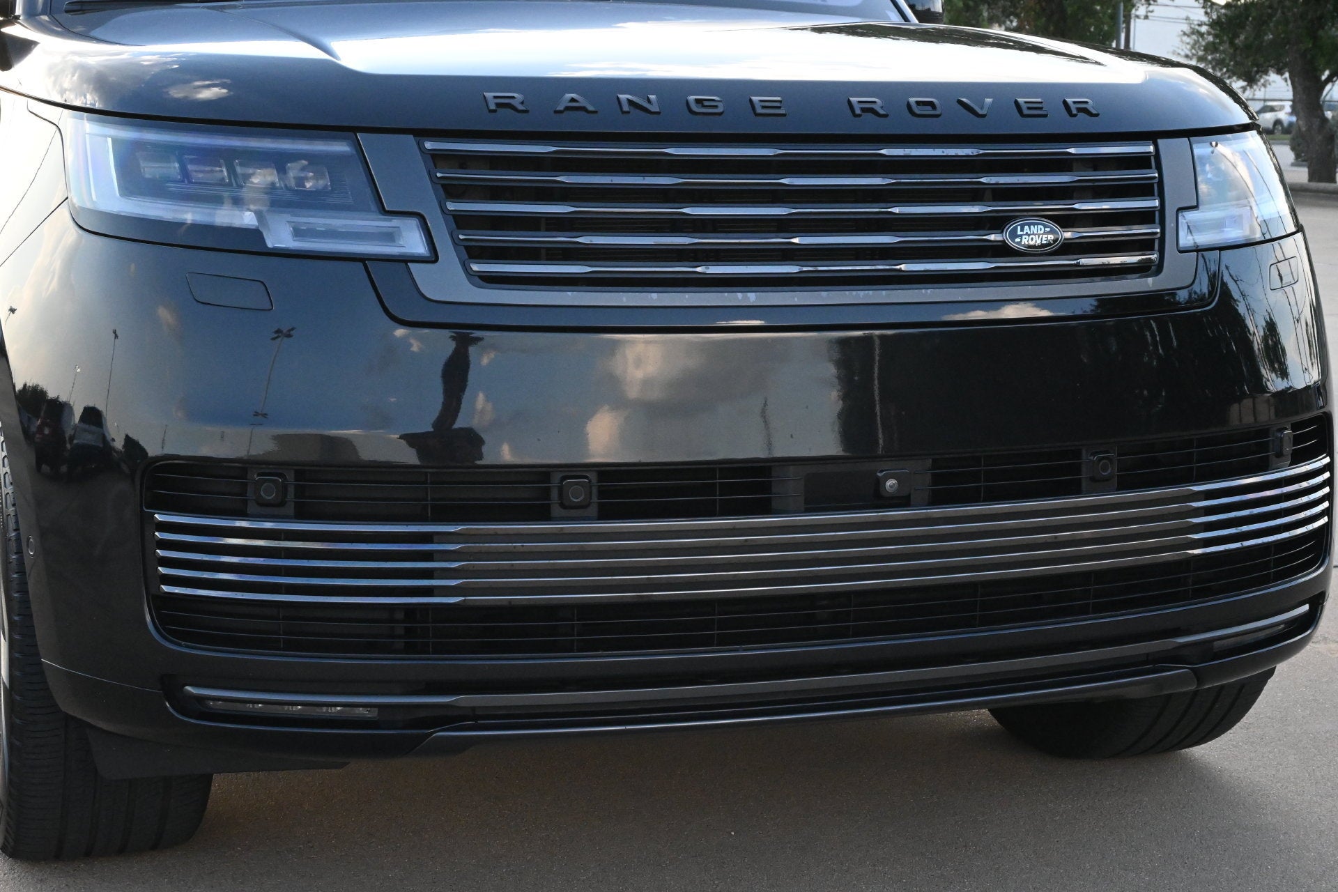 2023 Land Rover Range Rover SV