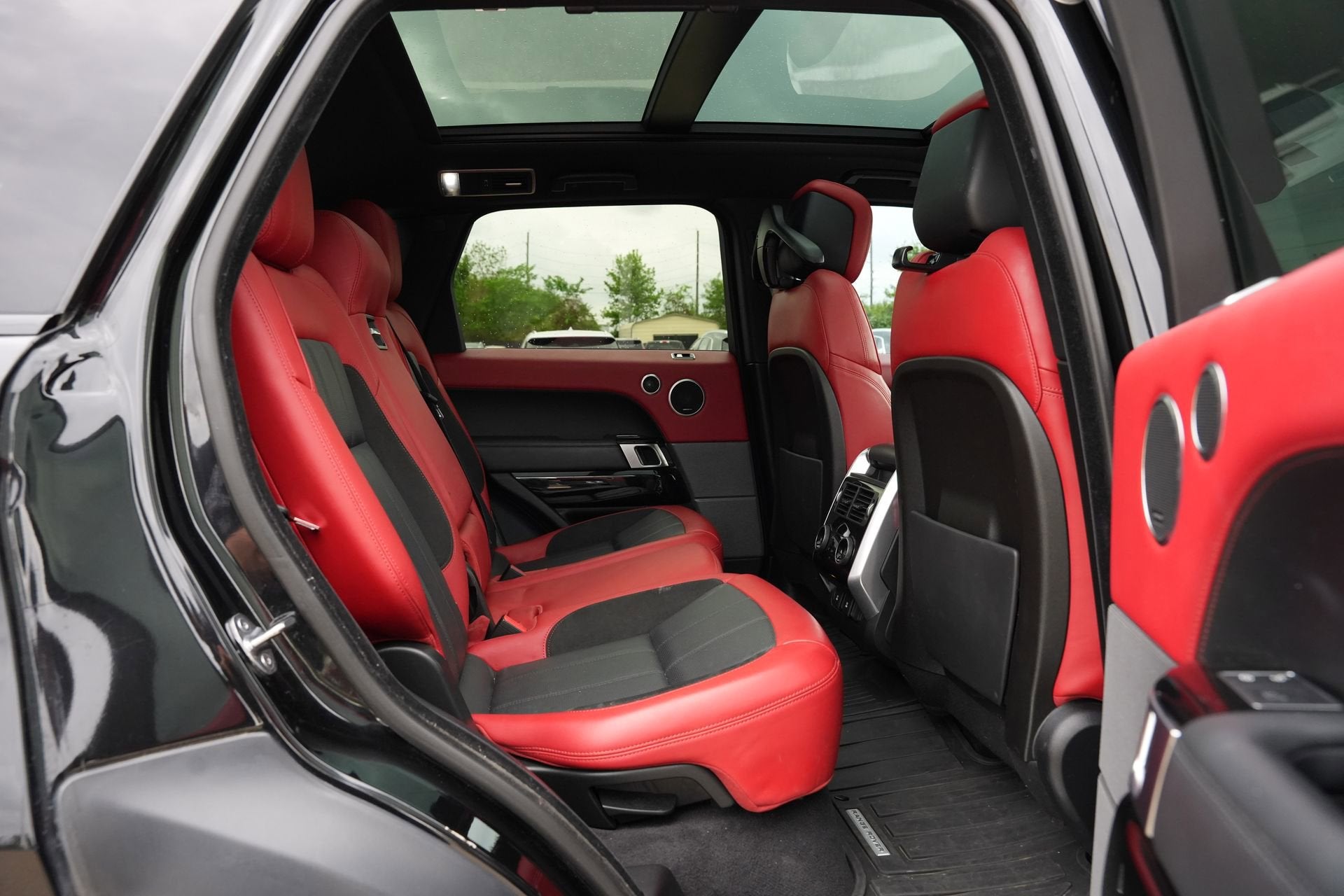 2020 Land Rover Range Rover Sport HST