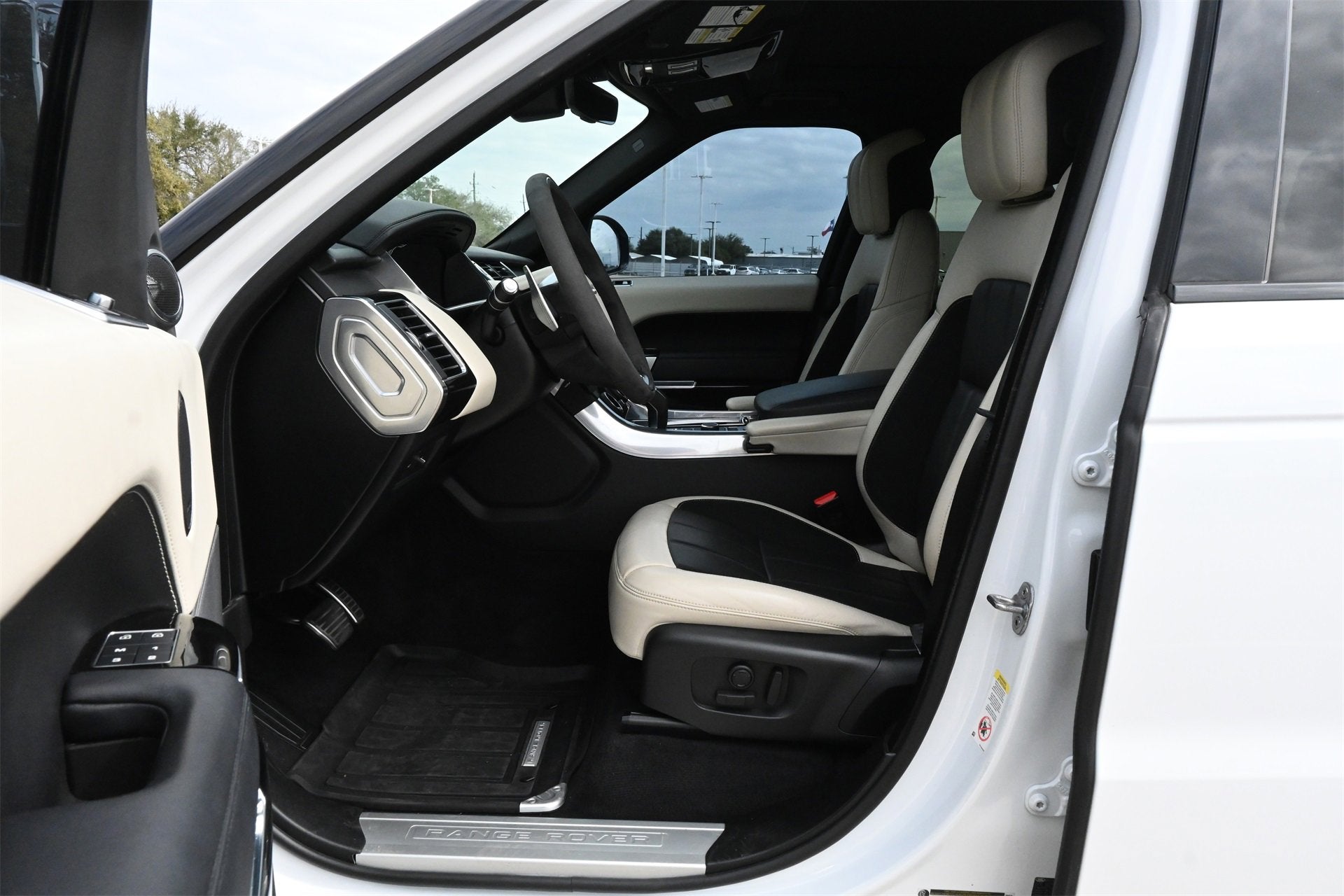 2022 Land Rover Range Rover Sport HST