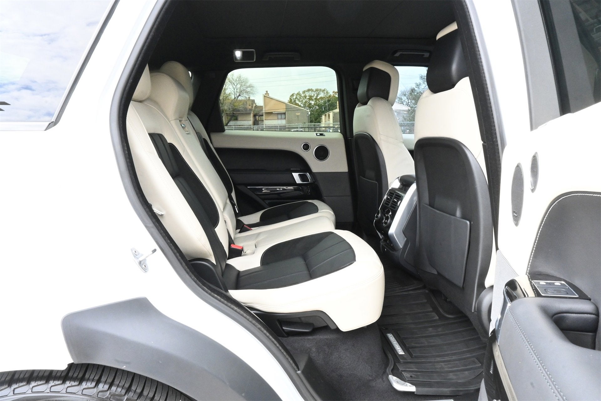 2022 Land Rover Range Rover Sport HST