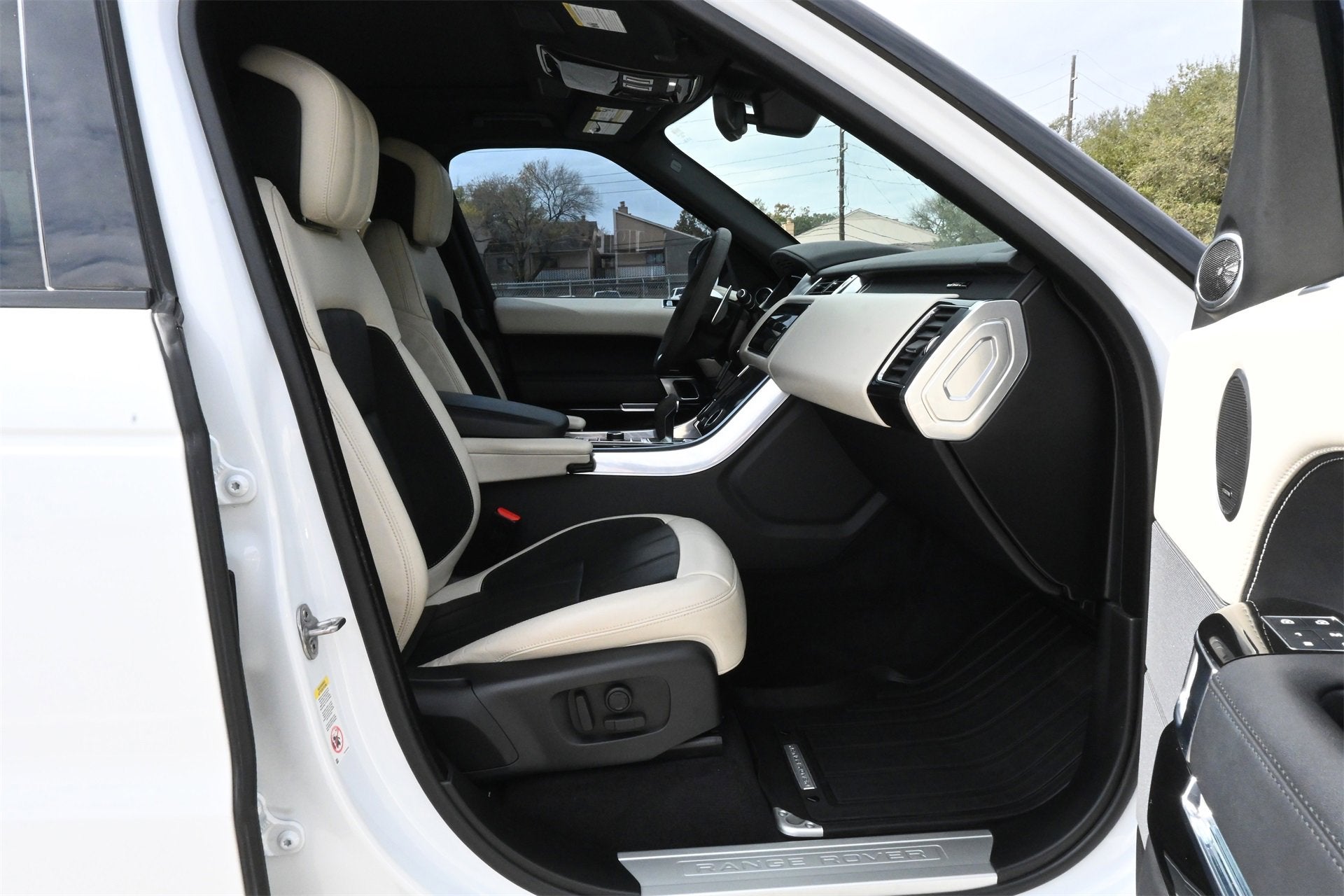 2022 Land Rover Range Rover Sport HST