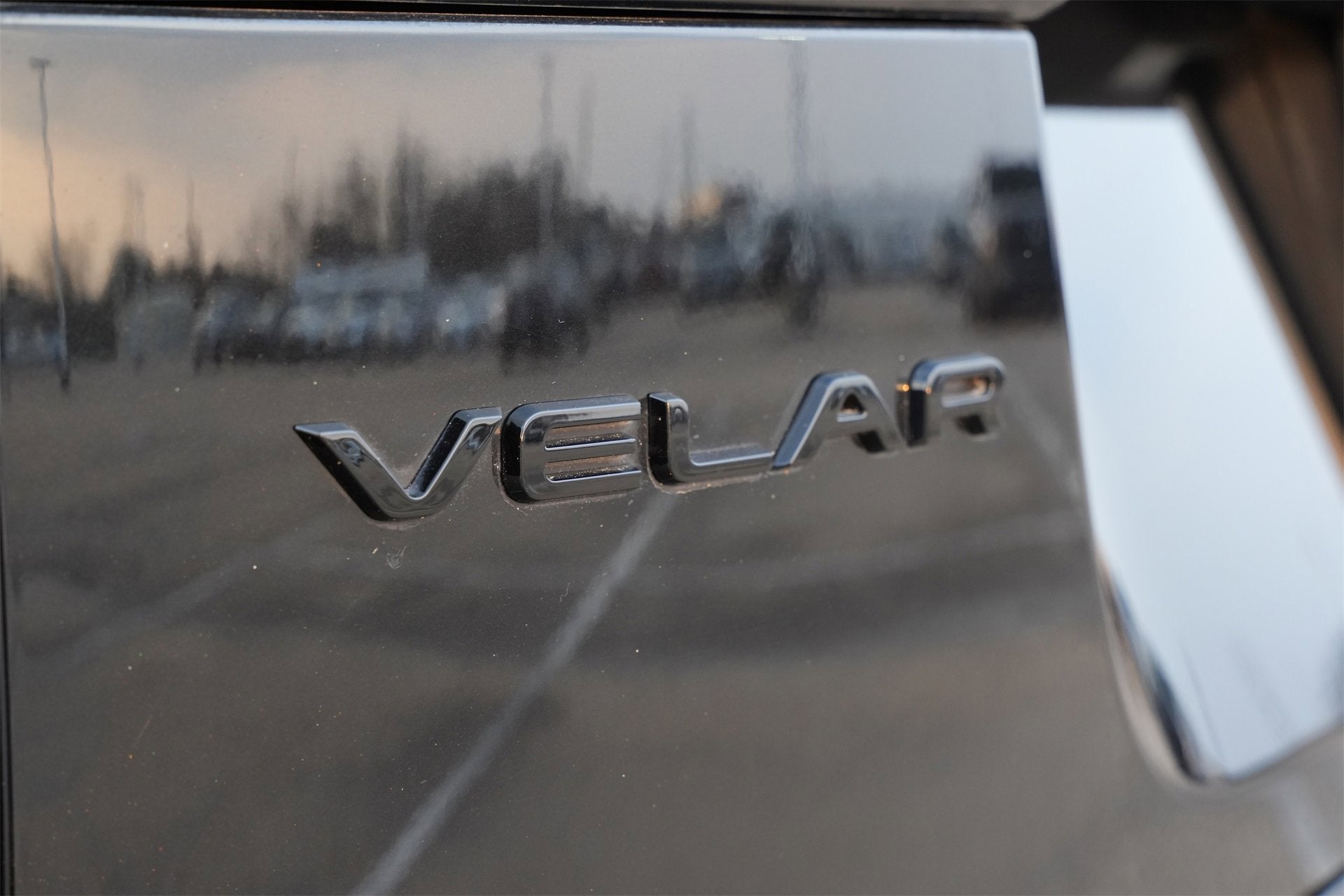 2024 Land Rover Range Rover Velar Dynamic SE