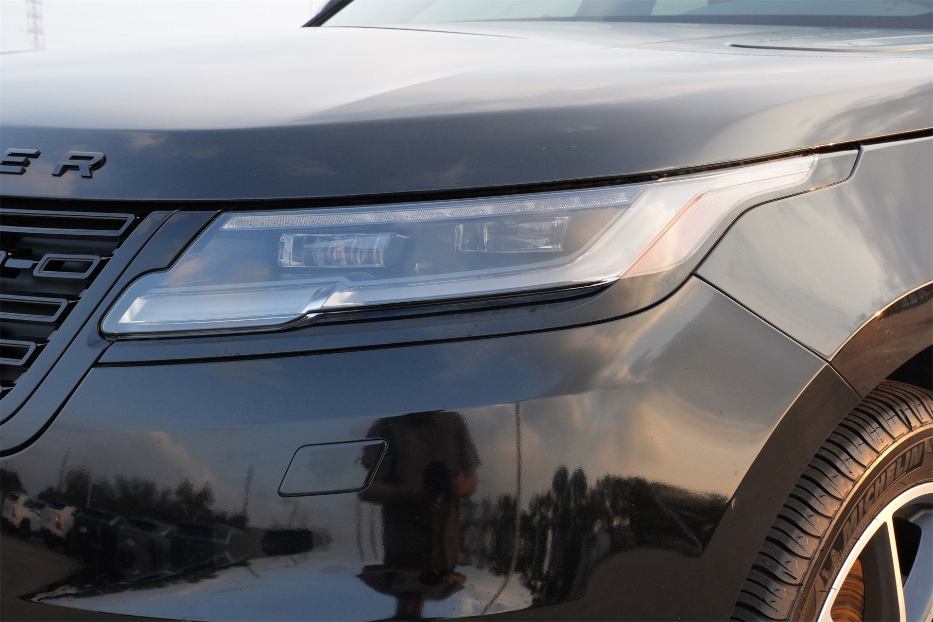 2024 Land Rover Range Rover Velar Dynamic SE