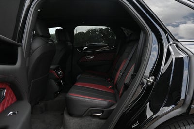 2024 Bentley Bentayga V8