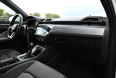 2022 Audi Q3 S line Premium