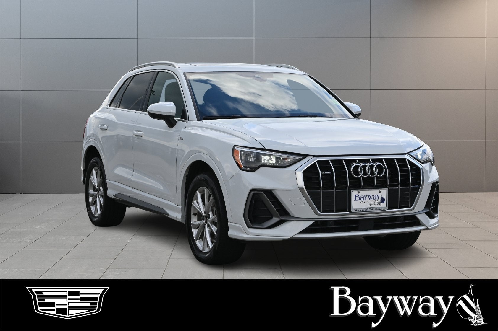 2022 Audi Q3 S line Premium