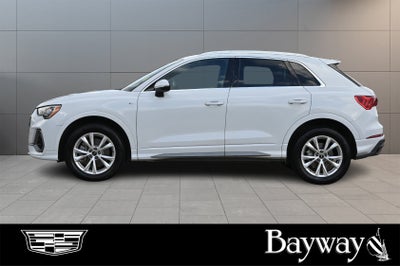 2022 Audi Q3 S line Premium