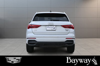 2022 Audi Q3 S line Premium