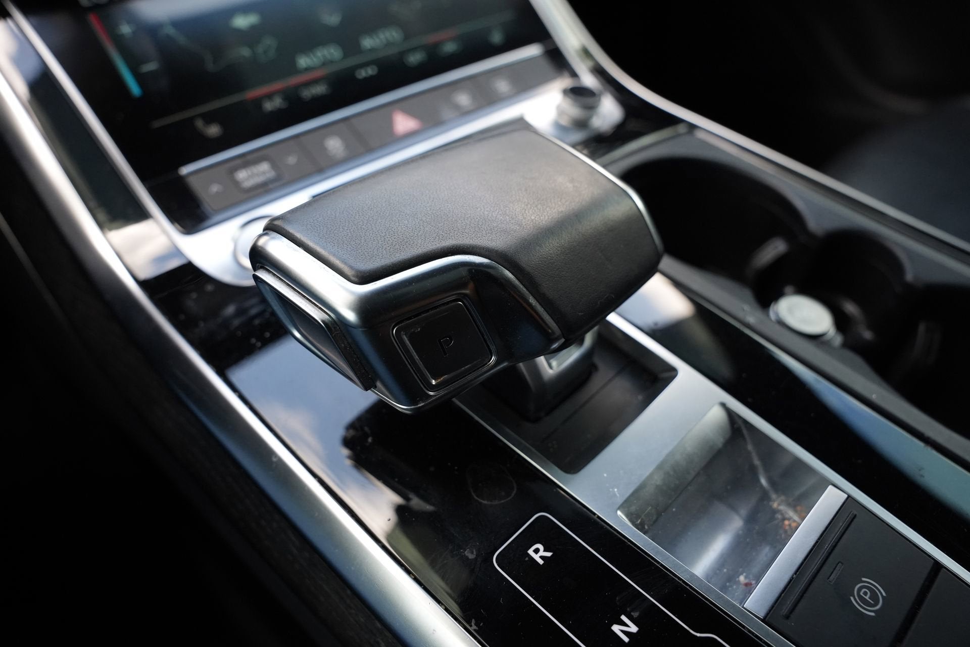 2020 Audi Q7 Premium Plus