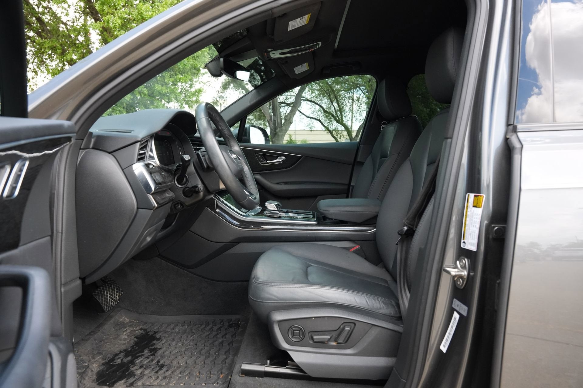 2020 Audi Q7 Premium Plus