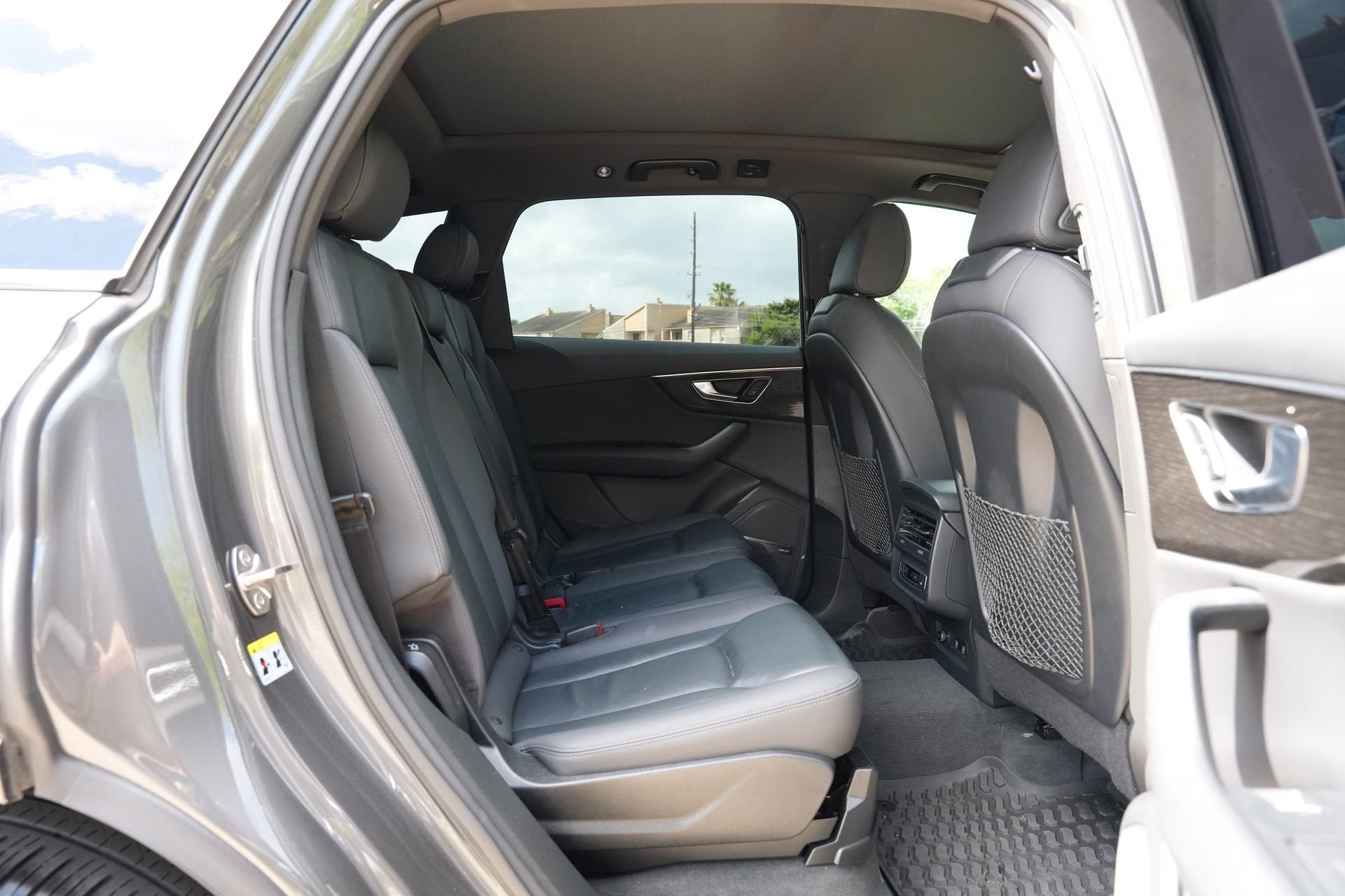 2020 Audi Q7 Premium Plus