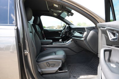 2020 Audi Q7 Premium Plus