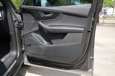 2020 Audi Q7 Premium Plus