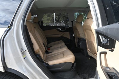 2021 Audi Q7 Prestige