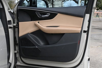 2021 Audi Q7 Prestige