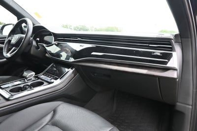 2021 Audi Q7 Prestige