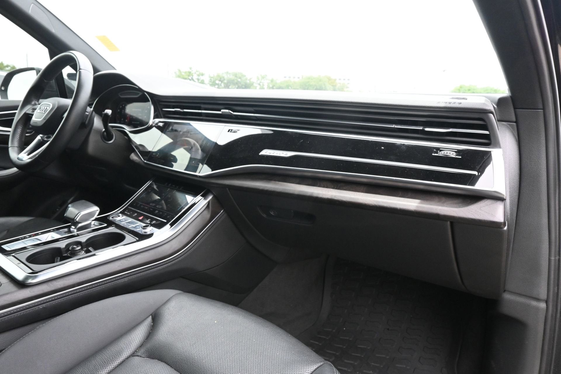 2021 Audi Q7 Prestige