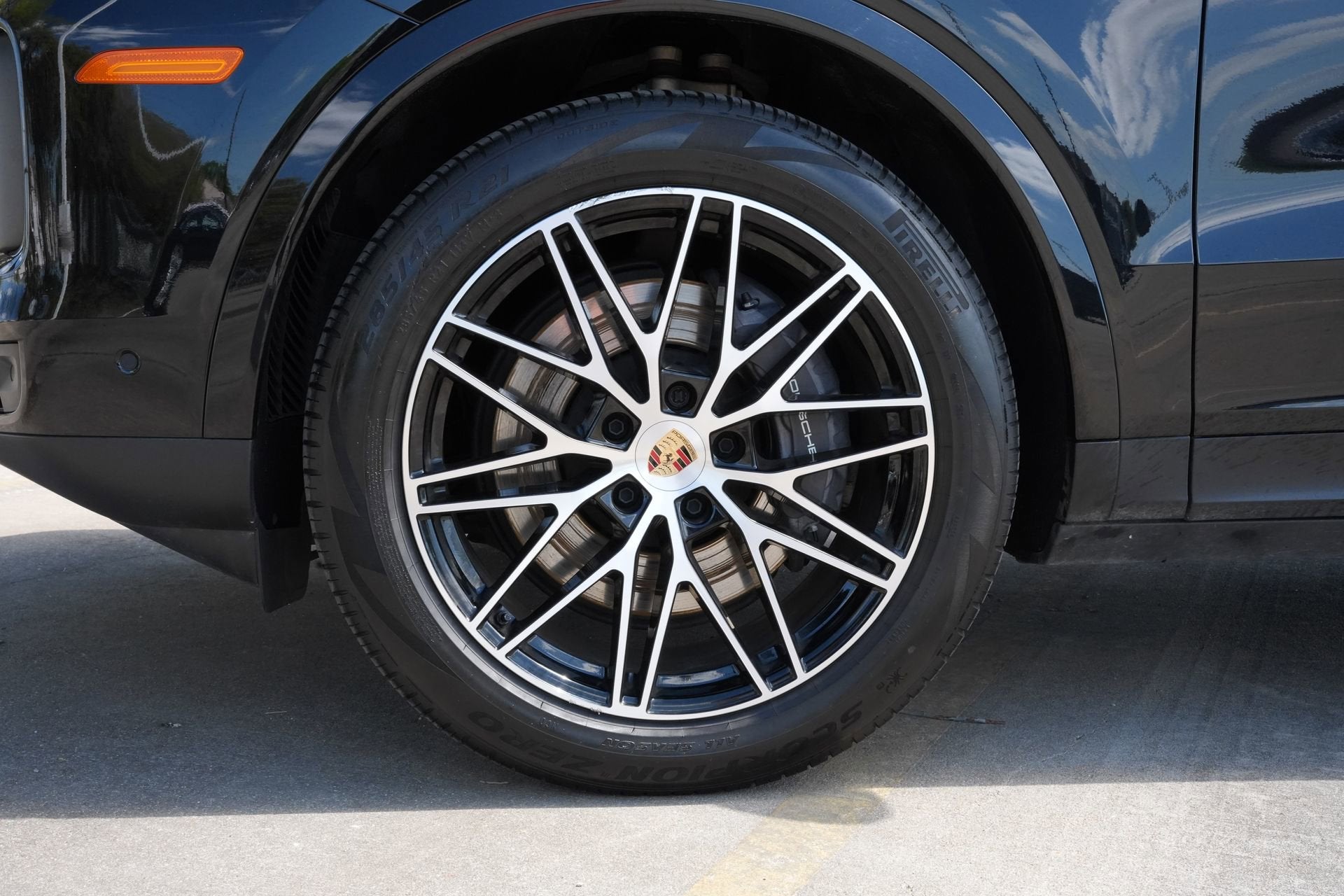 2025 Porsche Cayenne NA