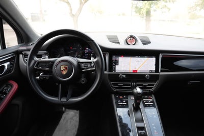 2024 Porsche Macan GTS