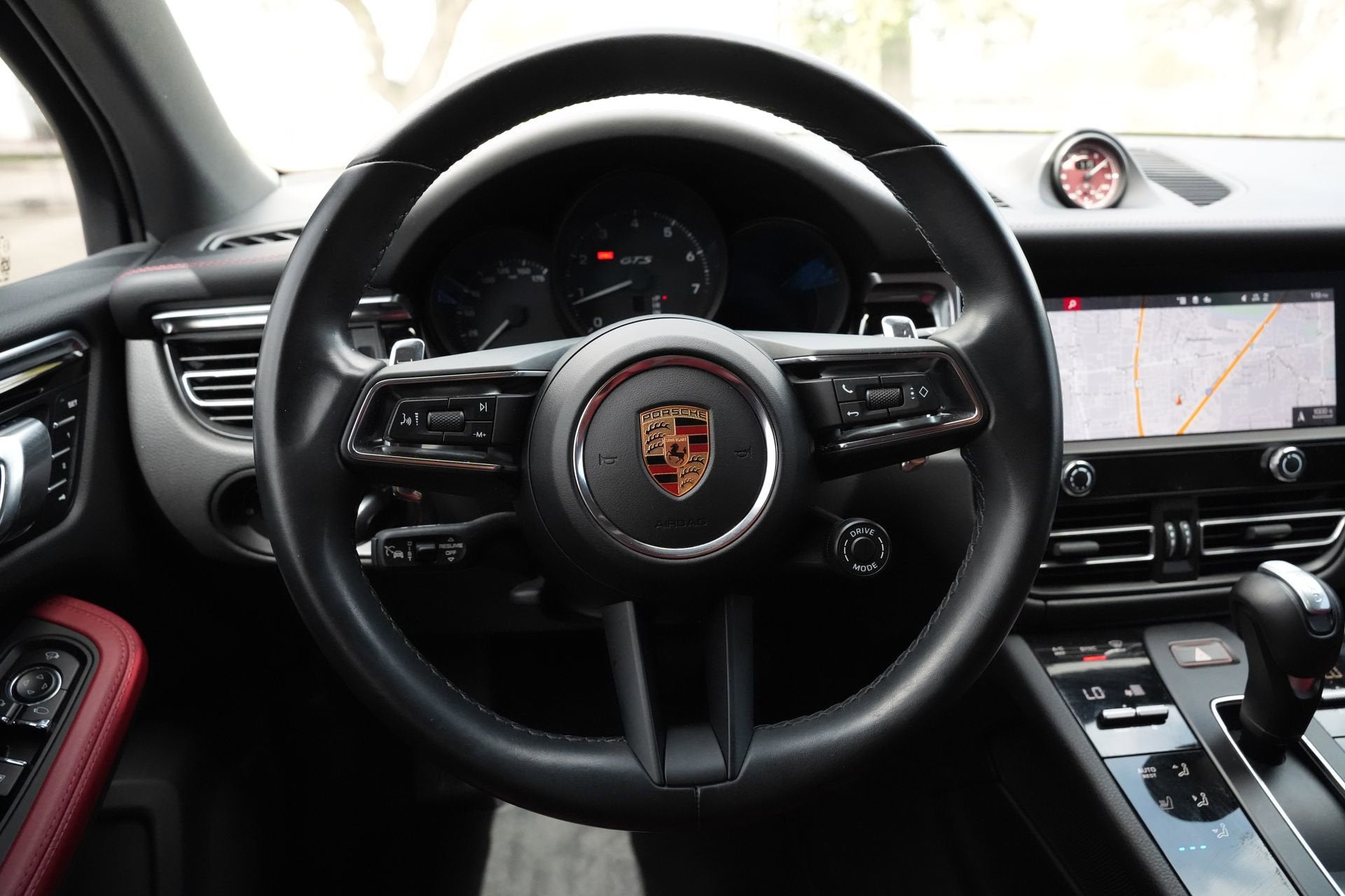 2024 Porsche Macan GTS