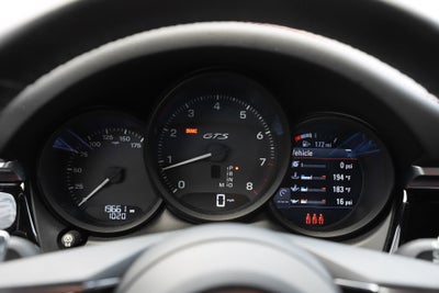 2024 Porsche Macan GTS