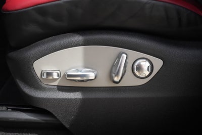 2024 Porsche Macan GTS