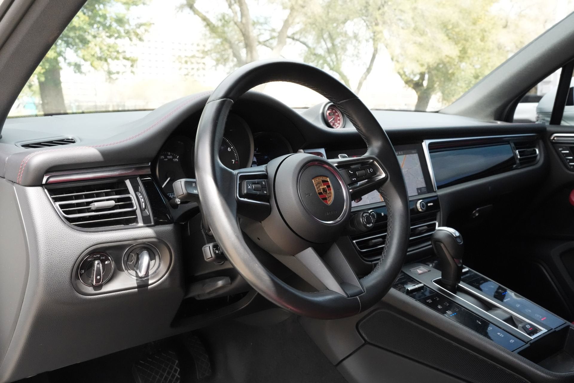 2024 Porsche Macan GTS