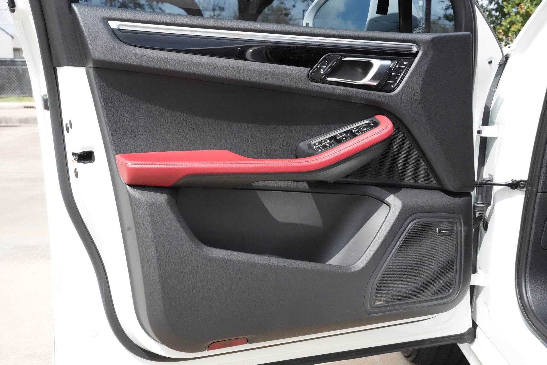 2024 Porsche Macan GTS