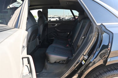 2025 Audi RS Q8 performance