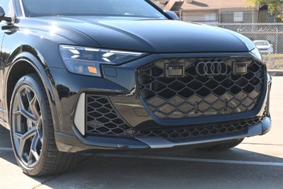 2025 Audi RS Q8 performance